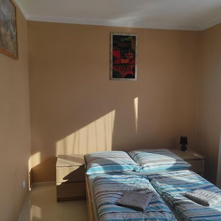 Zimer Mit Bad In Swineminde Polen # Heringsdorf  Buitenkant foto